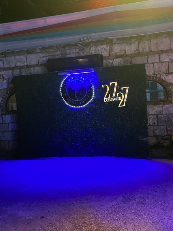 Lounge 27 27 Montego Bay - Image 3